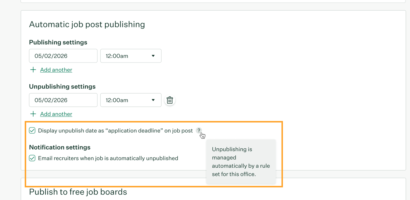 Job post scheduling section showing the checkboxes for application deadline display and recruiter notifications